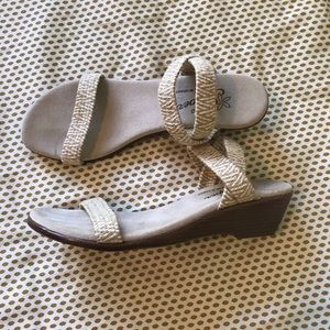 HAWAIIAN Island Slipper Wedges